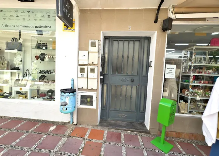 Charming In The Heart Of Old Town Apartamento