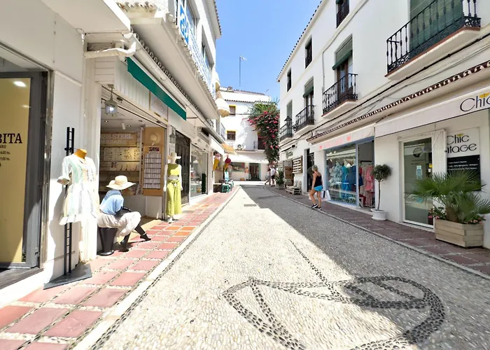 Charming In The Heart Of Old Town Appartamento Marbella